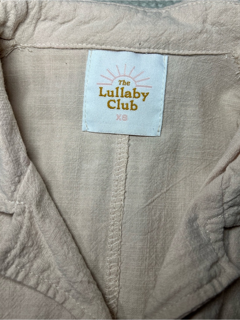 The Lullaby Club Soft Cotton/Linen Button-Up Shorts Set - Picture 5 of 9